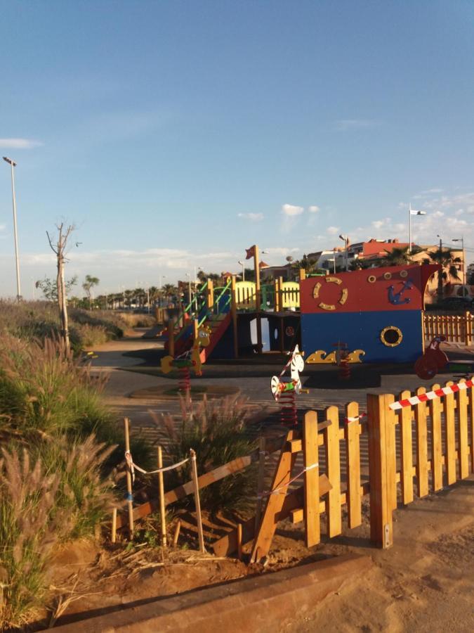 Apartamento Cerca Del Mar นาดอร์ ภายนอก รูปภาพ